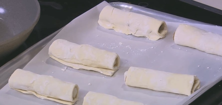 طريقة عمل أصابع الجبنه بالببيروني