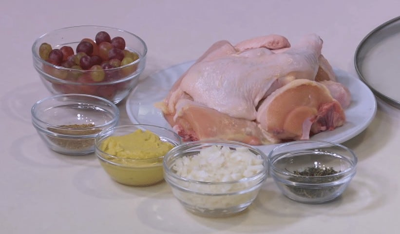 طريقة تحضير دجاج بالمستردة و العنب